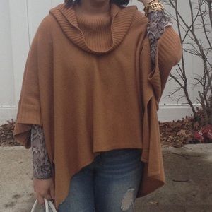 BROWN H&M ONE SIZE PONCHO